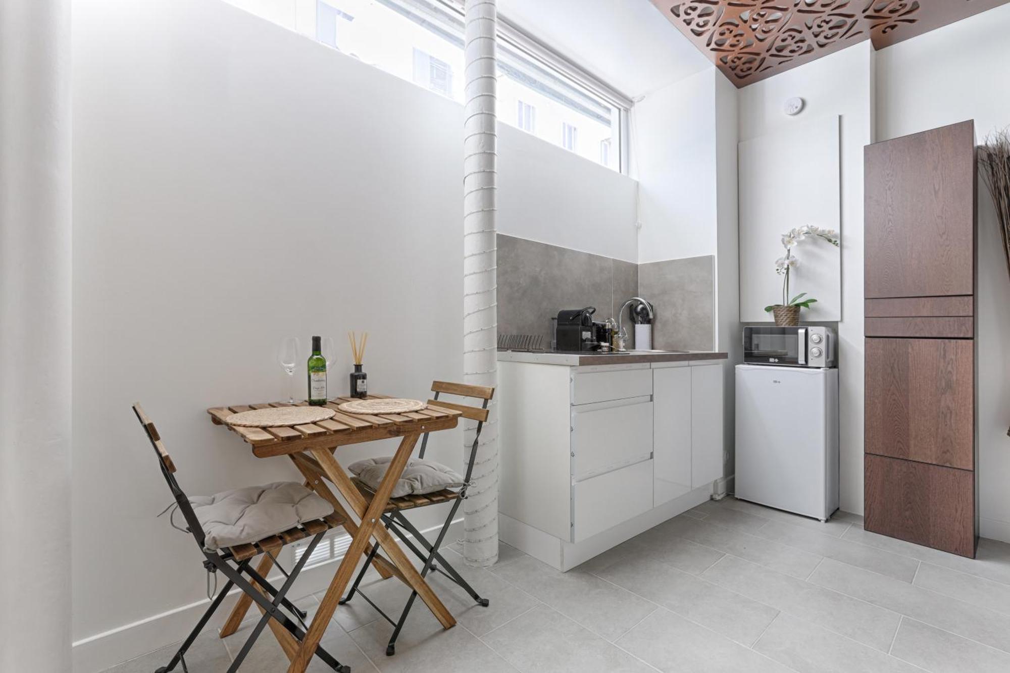 Mykeypers - Lovely Studio With Jacuzzi Paříž Exteriér fotografie