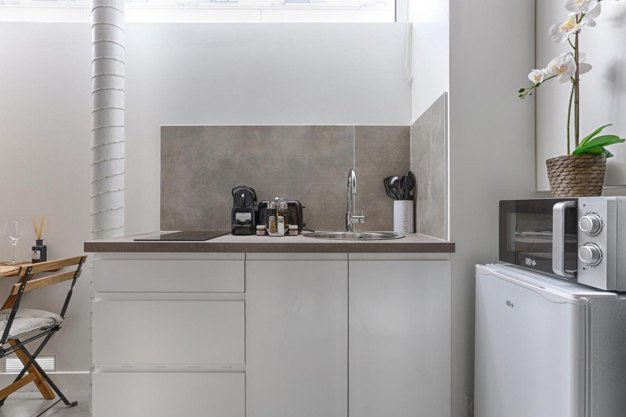 Mykeypers - Lovely Studio With Jacuzzi Paříž Exteriér fotografie
